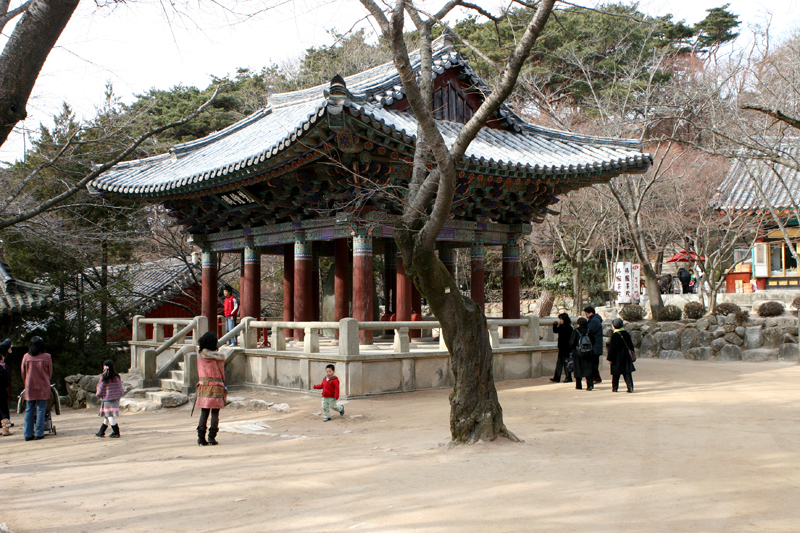 bulguksa bell pavilion