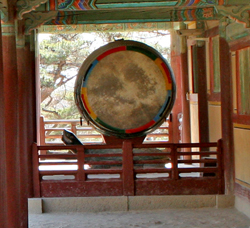 Boolgooksa drum detail