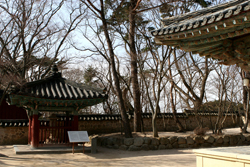 Looking west at Sarira Stupa Pavilion