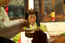 Preparing the wedding toast